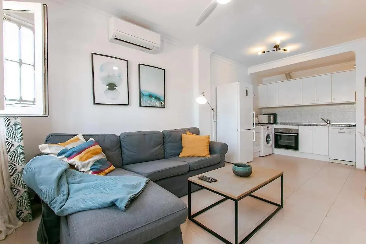 Vacation Apartment Nerja Quiet & Close To Beach