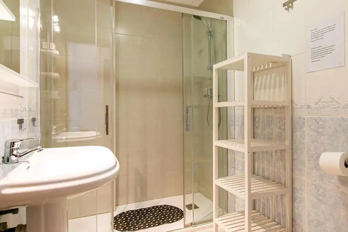 Vacation Apartment Nerja Quiet & Close To Beach Spanje