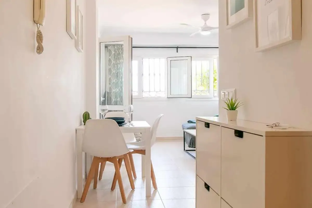 Vacation Apartment Nerja Quiet & Close To Beach